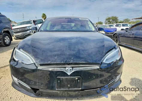 2017 Tesla Model S from USA, damaged, VIN 5YJSA1E19HF215807